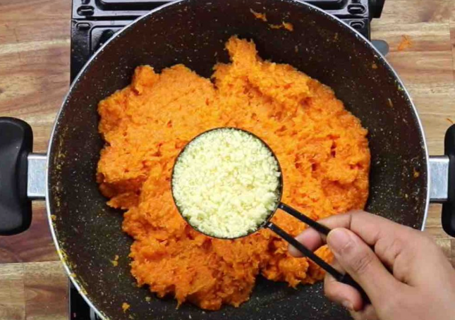 Gajar Halwa Recipe